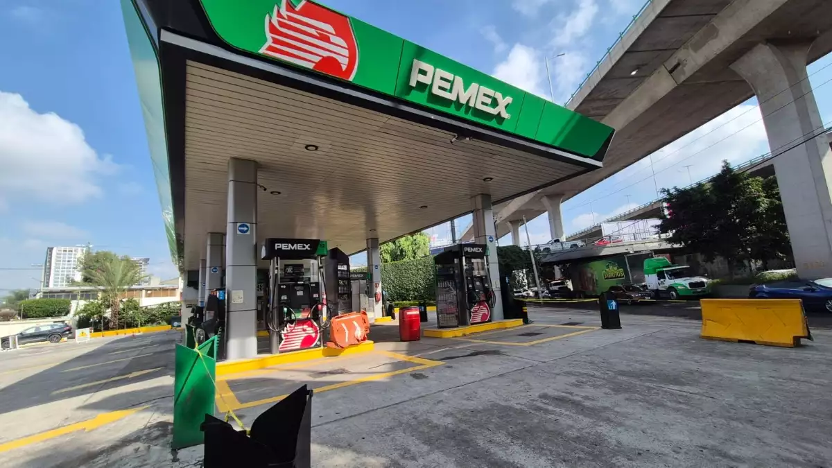 ¿Hay Desabasto de Gasolina en CDMX y Otros Estados? Claudia Sheinbaum Explica la Situación