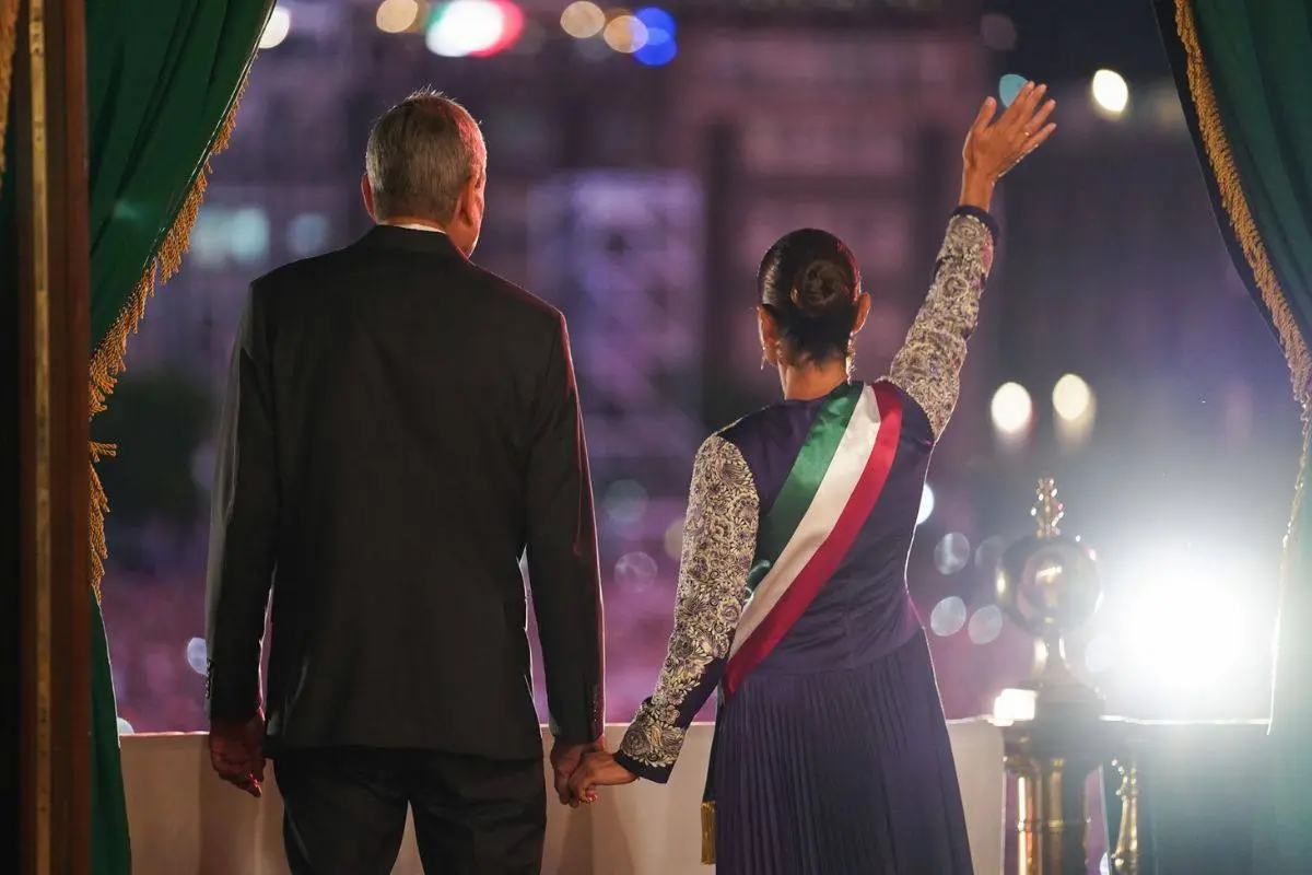 Sheinbaum dedica un “¡Viva!” a los migrantes mexicanos durante el Grito